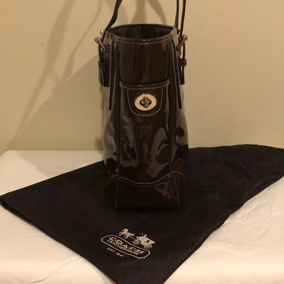 Coach Patent Leather Gallery Tote - Picture 4 of 6